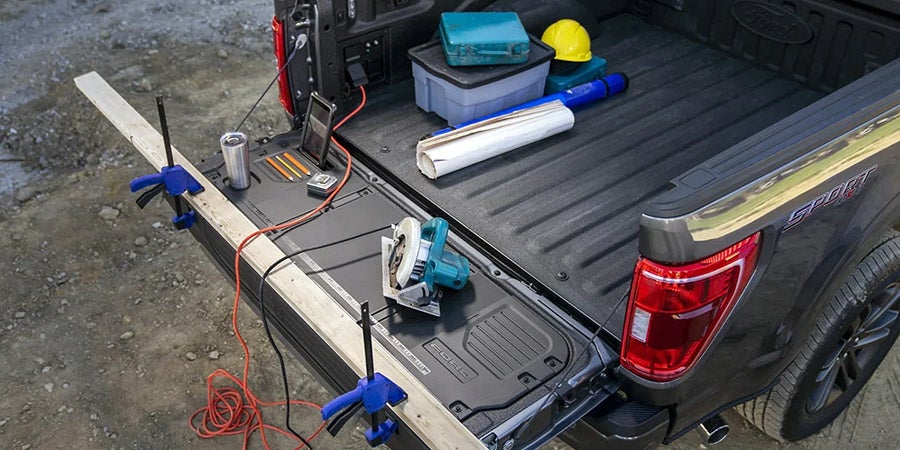 Ford F-150 tailgate functionality